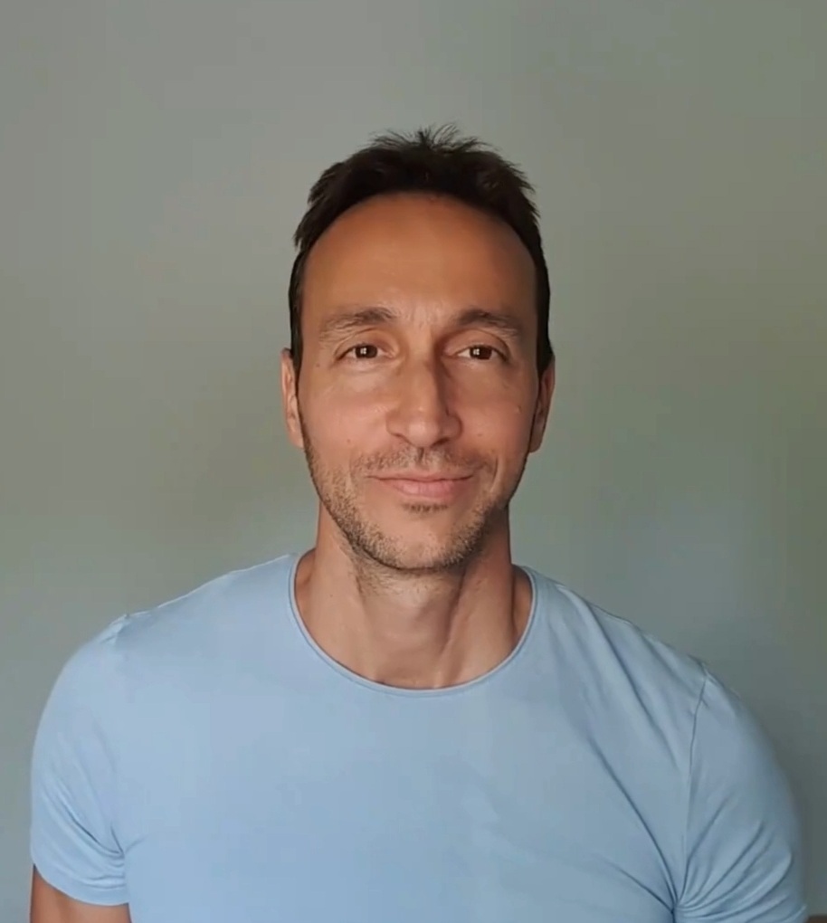Ziv Vidas - Professional Profile